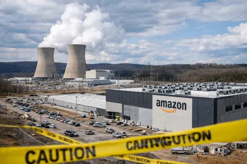 As Power Bills Climb, Lawmakers Push Tech Giants to Pay for AI Data Centers